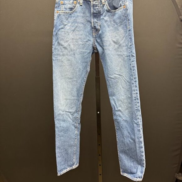 Levi's Premium 501 Shrink to Fit Jeans - Picture 3 of 5